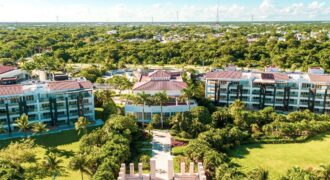 Beachfront condo with private beach access