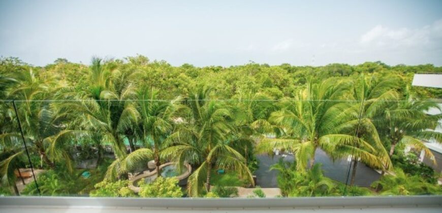 Apartment in exclusive gated community in Playa del Carmen