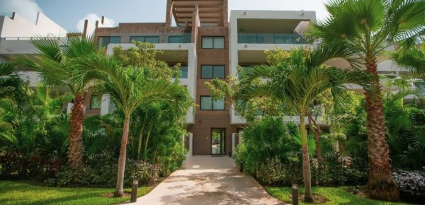 Apartment in exclusive gated community in Playa del Carmen