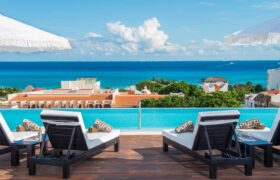 Residences by Hilton in Playa del Carmen