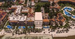 Condos for sale in Puerto Aventuras / Beach Front